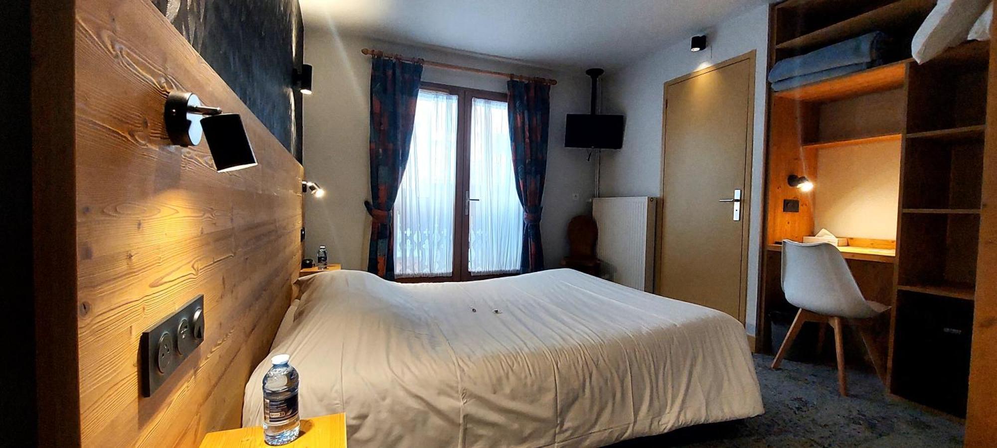 Les Bruyères Hotel 3*